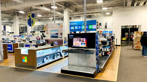 Electronics Store «Best Buy», reviews and photos, 8801 Queens Blvd, Elmhurst, NY 11373, USA