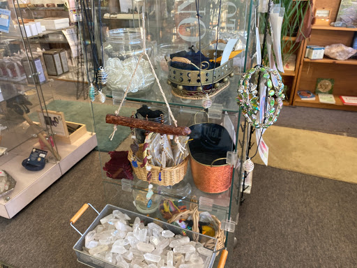 Book Store «White Light Books», reviews and photos, 1464 Park Ave, Cranston, RI 02920, USA