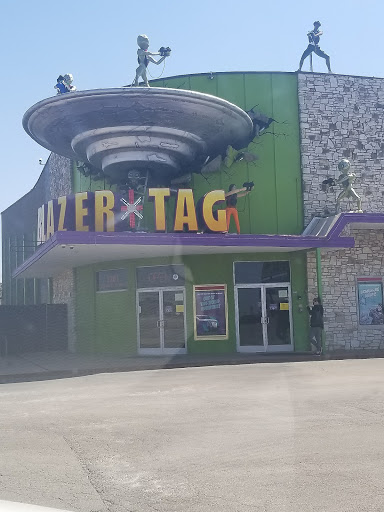 Shopping Mall «Southwood Shopping Center», reviews and photos, 1701 W Ben White Blvd, Austin, TX 78701, USA