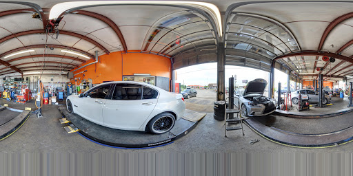 Auto Repair Shop «Huntsman Automotive», reviews and photos, 1728 Campbell Ln, Bowling Green, KY 42104, USA