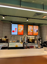 Atmosphère du Restaurant servant le petit-déjeuner Starbucks à Paris - n°15