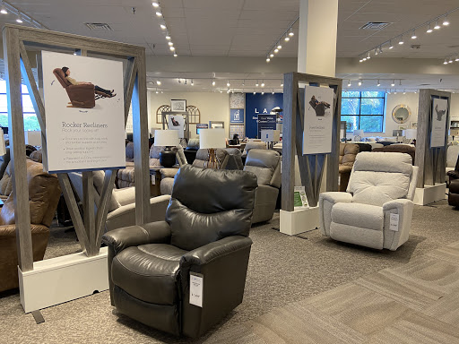 Furniture Store «La-Z-Boy Furniture Galleries», reviews and photos, 565 Market Ct, Myrtle Beach, SC 29577, USA
