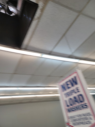 Dry Cleaner «Swan Cleaners», reviews and photos, 2774 E Main St, Bexley, OH 43209, USA