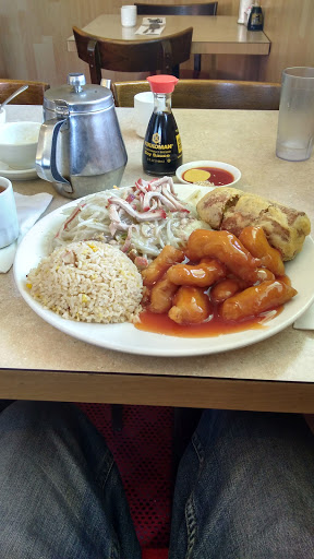 American Restaurant «Foon Hing Yuen Restaurant & Lounge», reviews and photos, 3138 SW Hwy 101, Lincoln City, OR 97367, USA