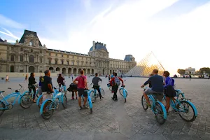 Blue Fox Travel - Blue Bike Tours - Paris image