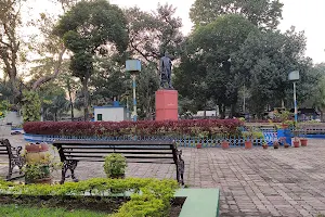 পণ্ডিত জ‌ওহরলাল নেহরু উদ্যান Pandit Jawaharlal Nehru Park image