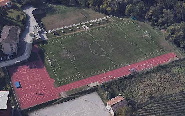 Rezensionen über Centro sportivo comunale Concabella in Mendrisio - Sportstätte