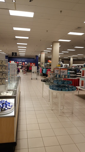 Department Store «Sears», reviews and photos, 400 W Golf Rd, Niles, IL 60714, USA