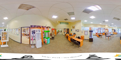 Optician «Main Eye Glass Center», reviews and photos, 1 N Washington Ave, Bergenfield, NJ 07621, USA