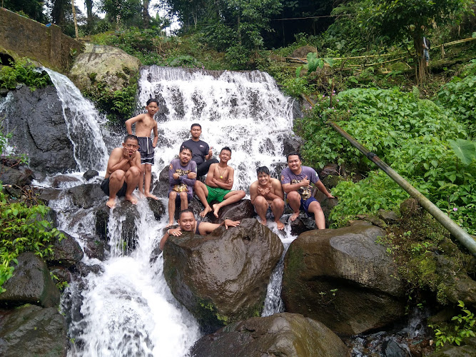 Pemandian Umum di Kabupaten Bandung Barat: Keindahan Alam yang Menyegarkan (1 Tempat)