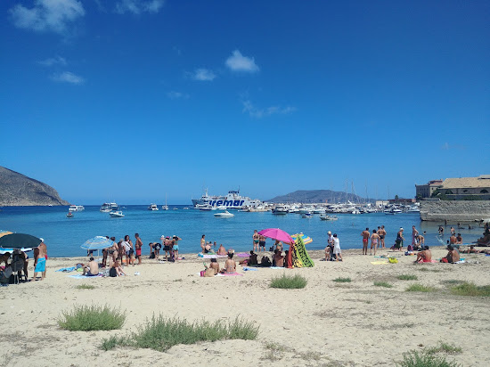 Plage de Praia (Favignana)