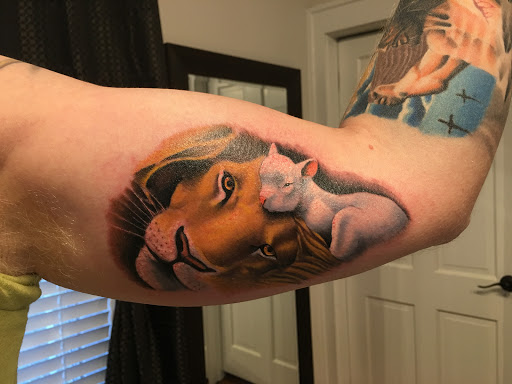 Tattoo Shop «DermAdorn Tattoo», reviews and photos, 361 W End Blvd, Winston-Salem, NC 27101, USA