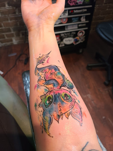 Tattoo Shop «Sacred Ink Tattoo», reviews and photos, 2707 E Court St, Flint, MI 48503, USA