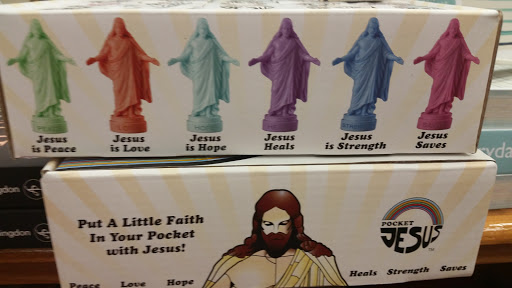 Book Store «Half Price Books», reviews and photos, 4000 Oxford Dr, Bethel Park, PA 15102, USA