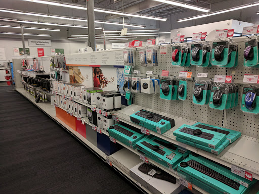 Office Supply Store «Staples», reviews and photos, 1104 W Broad St, Falls Church, VA 22046, USA