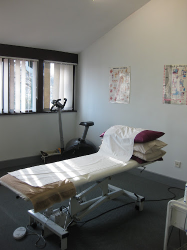 Reviews of Hillview Physiotherapy & Sports Injuries Clinic in Woking - Physical therapist