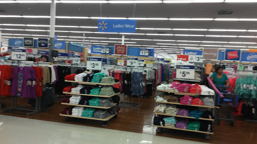 Shopping Mall «San Antonio Center», reviews and photos, 2550 W El Camino Real, Mountain View, CA 94040, USA