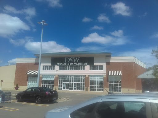 Shoe Store «DSW Designer Shoe Warehouse», reviews and photos, 28700 Telegraph Rd, Southfield, MI 48034, USA