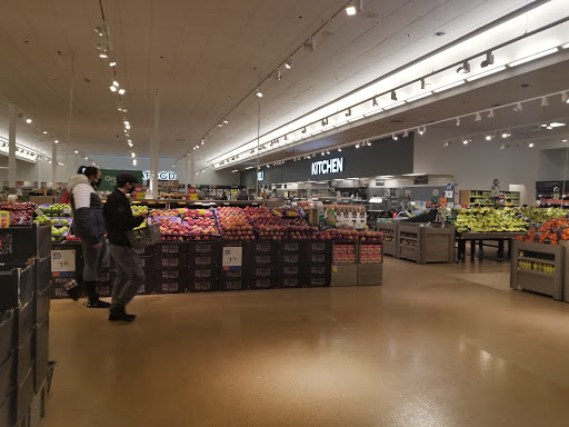 Supermarket «Super Stop & Shop», reviews and photos, 65 Newport Ave, Quincy, MA 02170, USA