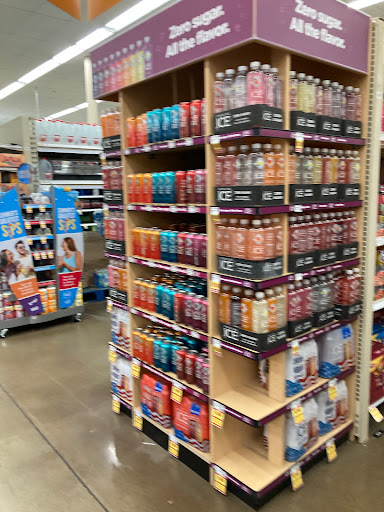 Grocery Store «Kroger», reviews and photos, 1365 Stoneridge Dr, Gahanna, OH 43230, USA