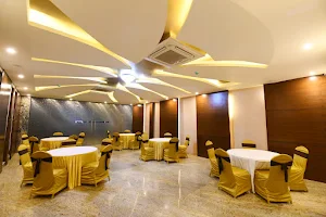 ST Parklane Airport Hotel Chennai image