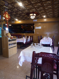 Atmosphère du Restaurant chinois Le Mandarin à Mantes-la-Jolie - n°3