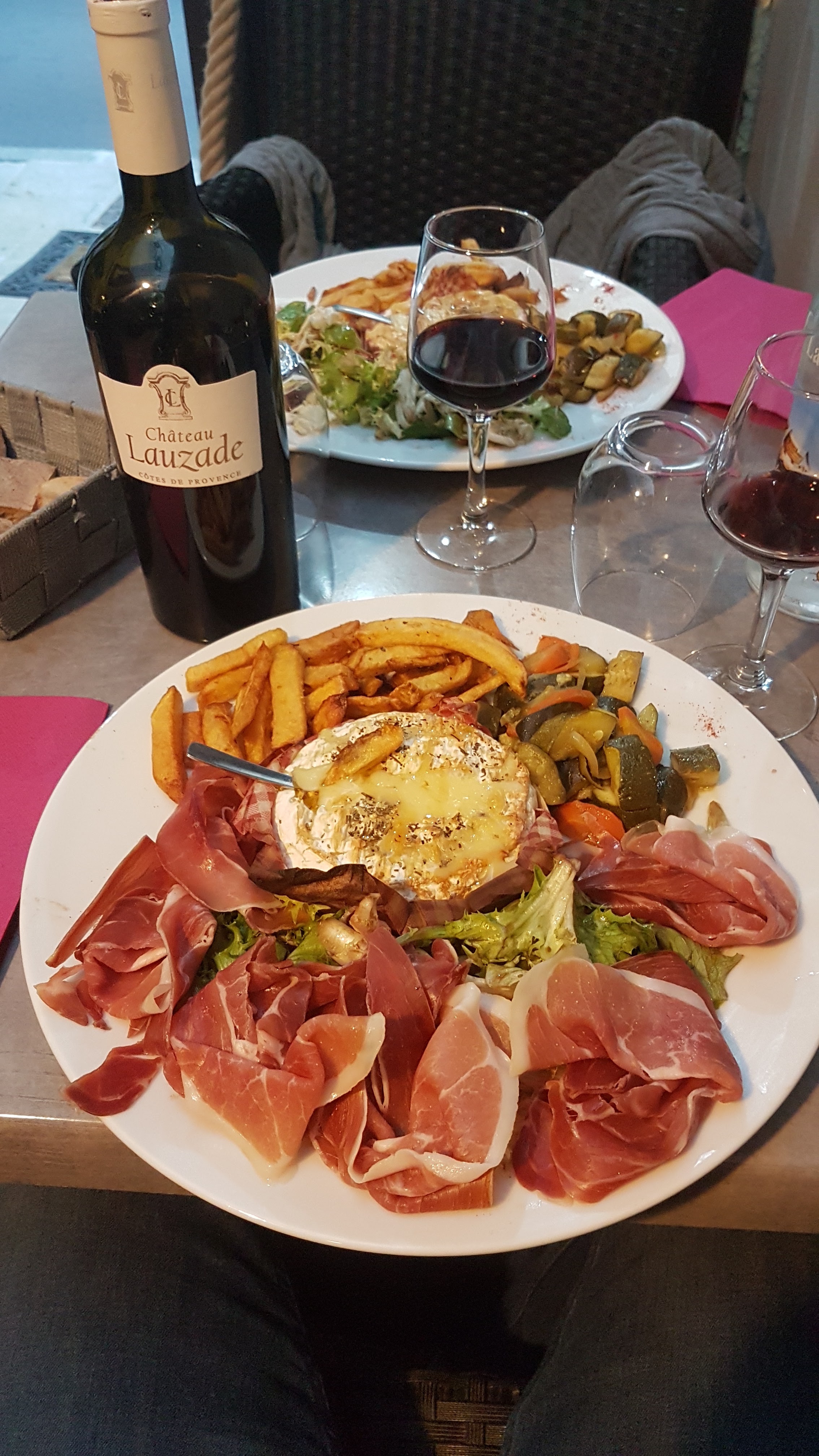Photo n° 3 de l'avis de djelloul.e fait le 13/06/2017 à 18:39