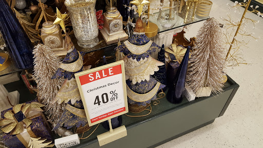 Craft Store «Hobby Lobby», reviews and photos, 15324 Max Leggett Pkwy #100, Jacksonville, FL 32218, USA