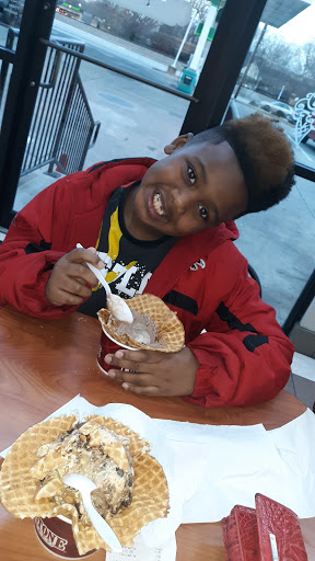 Ice Cream Shop «Cold Stone Creamery», reviews and photos, 6309 Jonesboro Rd, Morrow, GA 30260, USA