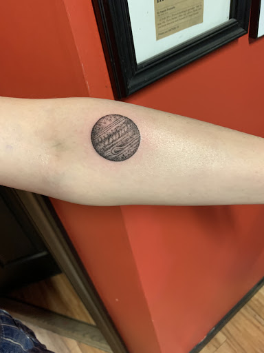 Explore awesome finger tattoo ideas, creative tattoo ideas in Sunbury, available at Body Mods