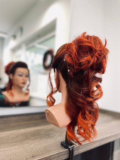 Friseur Hairgricht In Sankt Peter am Wimberg