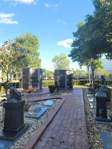 Funeral Home «Palms Woodlawn Funeral Home», reviews and photos, 27100 Old Dixie Hwy, Homestead, FL 33032, USA