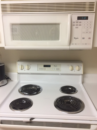 Used Appliance Store «Appliance Outlet», reviews and photos, 4250 N Dixie Hwy, Oakland Park, FL 33334, USA