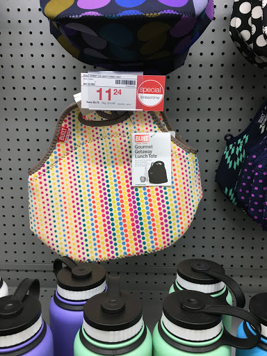 Office Supply Store «Staples», reviews and photos, 20830 Stevens Creek Blvd, Cupertino, CA 95014, USA