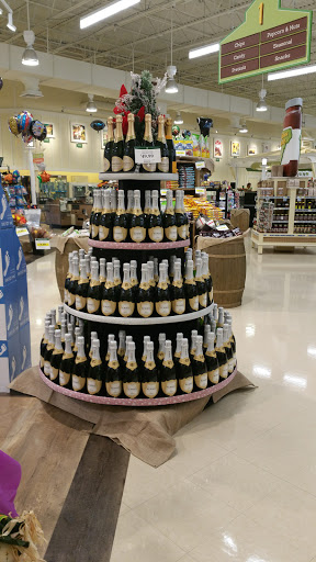 Grocery Store «Lowes Foods of Jamestown», reviews and photos, 1236 Guilford College Rd, Jamestown, NC 27282, USA