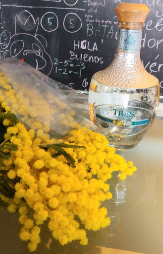 Liquor Store «AL&AL Liquor», reviews and photos, 400 W Dundee Rd, Buffalo Grove, IL 60089, USA