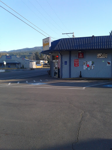 Produce Market «Mill City Market Place», reviews and photos, 829 SW 1st St, Mill City, OR 97360, USA