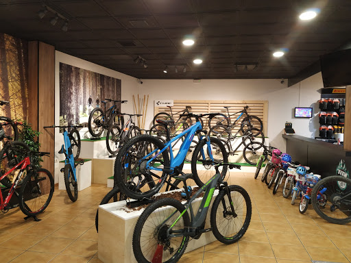 Titan Bike Shop en Córdoba