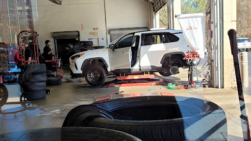 Tire Shop «Discount Tire Store - Buford, GA», reviews and photos, 3567 Buford Dr NE, Buford, GA 30519, USA