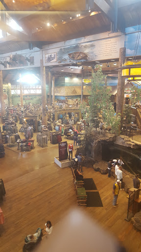 Outdoor Sports Store «Bass Pro Shops», reviews and photos, 7970 Northfield Blvd, Denver, CO 80238, USA