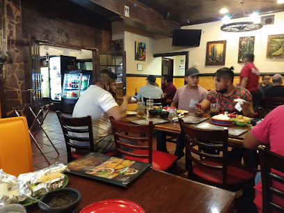 Taqueria Coyutla - 4120 San Bernardo Ave, Laredo, TX 78041