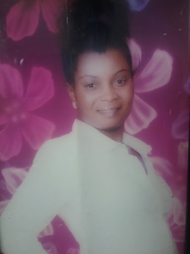 Beauty Salon «Uprising Beauty Salon/Barbershop & Beauty Supply», reviews and photos, 7607 N Paulina St, Chicago, IL 60626, USA