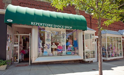 Repertoire Dance Shop Ltd, 65 Garth Rd, Scarsdale, NY 10583, USA, 