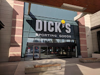 DICK'S Sporting Goods