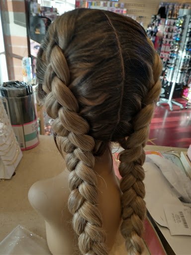 Beauty Supply Store «Beauty Direct», reviews and photos, 377 Strander Blvd, Tukwila, WA 98188, USA