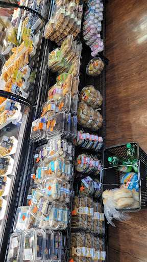 Supermarket «Golden Farms», reviews and photos, 10116 77th St, Jamaica, NY 11416, USA