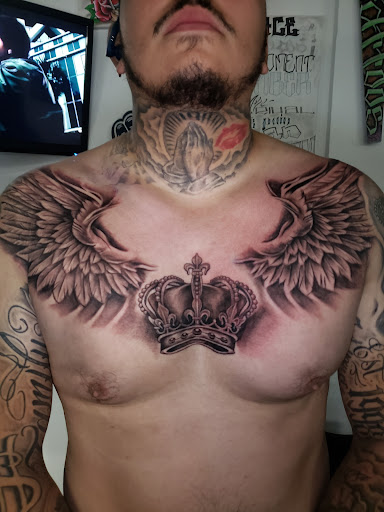 Explore vitiligo tattoo ideas, creative tattoo ideas in Dallas, available at Old East co. Tattoos