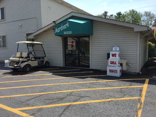 Self-Storage Facility «Aardvark Self Storage & Truck», reviews and photos, 30320 Beck Rd, Wixom, MI 48393, USA