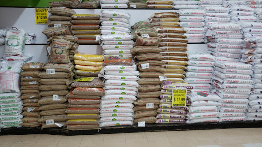 Grocery Store «Bravo Supermarkets», reviews and photos, 8251 Sunset Strip, Sunrise, FL 33322, USA