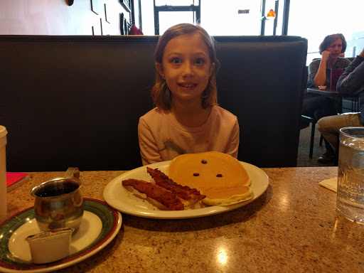 Shopping Mall «Lincoln Heights Village Shopping Center», reviews and photos, 4701-4737 E. E Douglas Ave, Wichita, KS 67218, USA